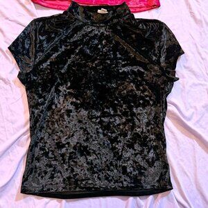 "a new day" brand crushed velvet-like cap sleeve top/blouse SIZE LARGE (Black)